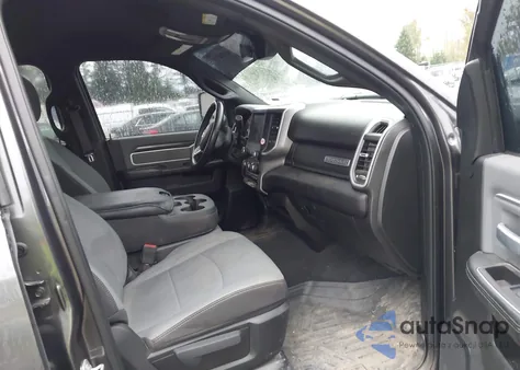 2023 Ram 2500 Big Horn 4X4 8' Box from USA, damaged, VIN 3C6UR5JL0PG651400